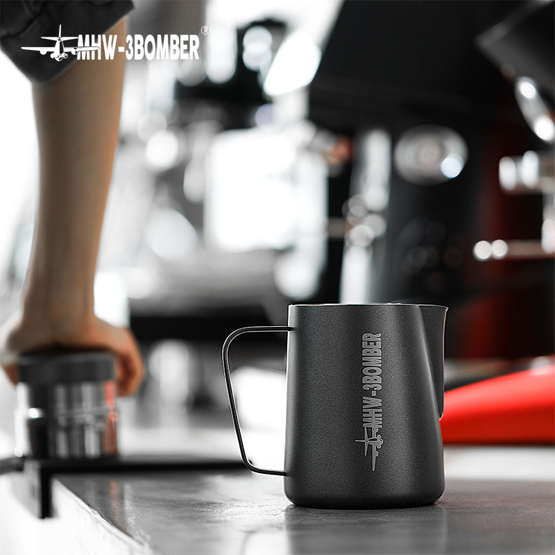 MHW Classic 3.0 Milk Pitcher 600ml - Black