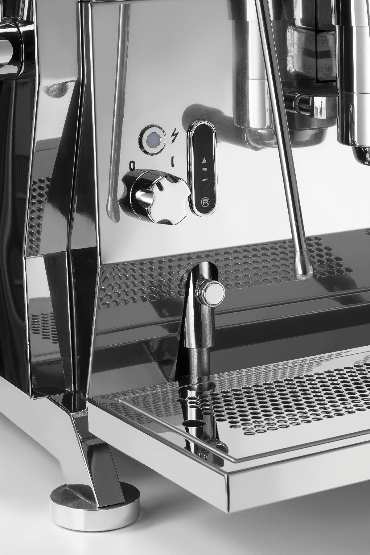 Rocket R9V - 2 Groups