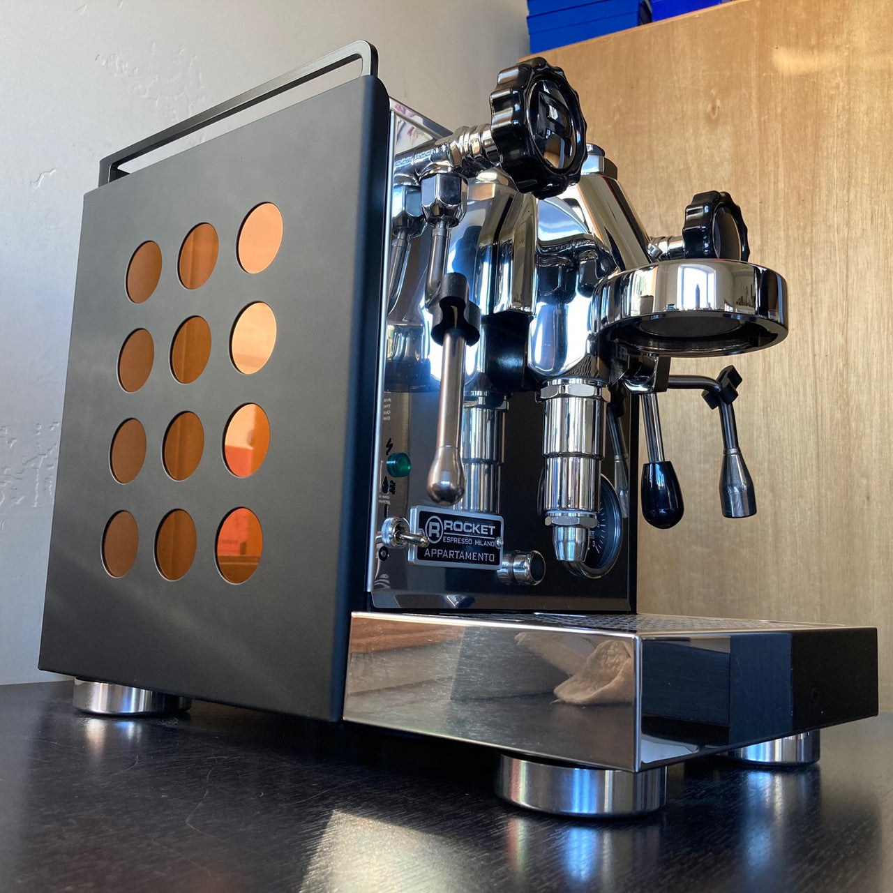 Rocket Appartamento - Black Copper