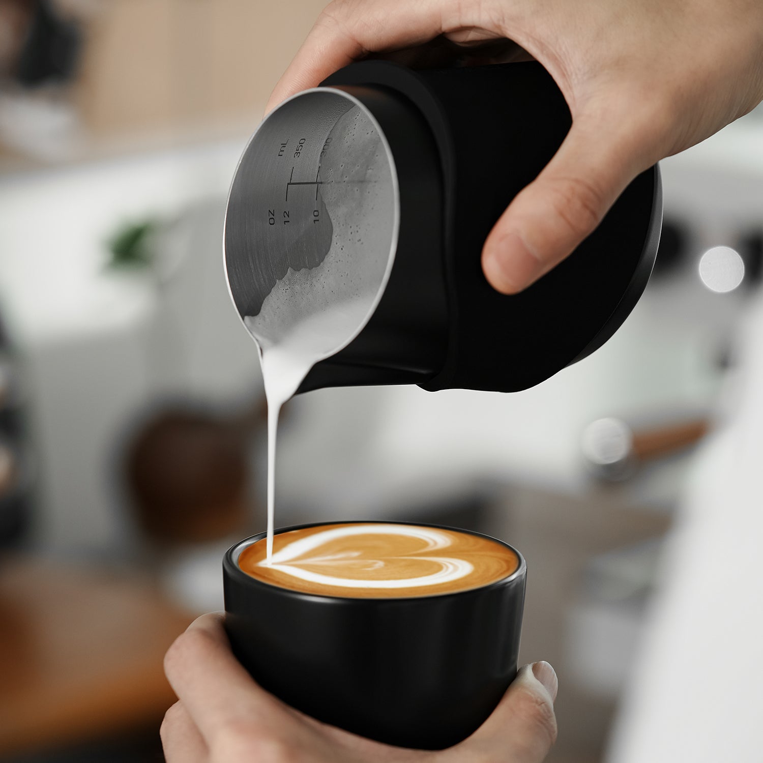 MHW GT Milk Pitcher 400ml Black Handleless