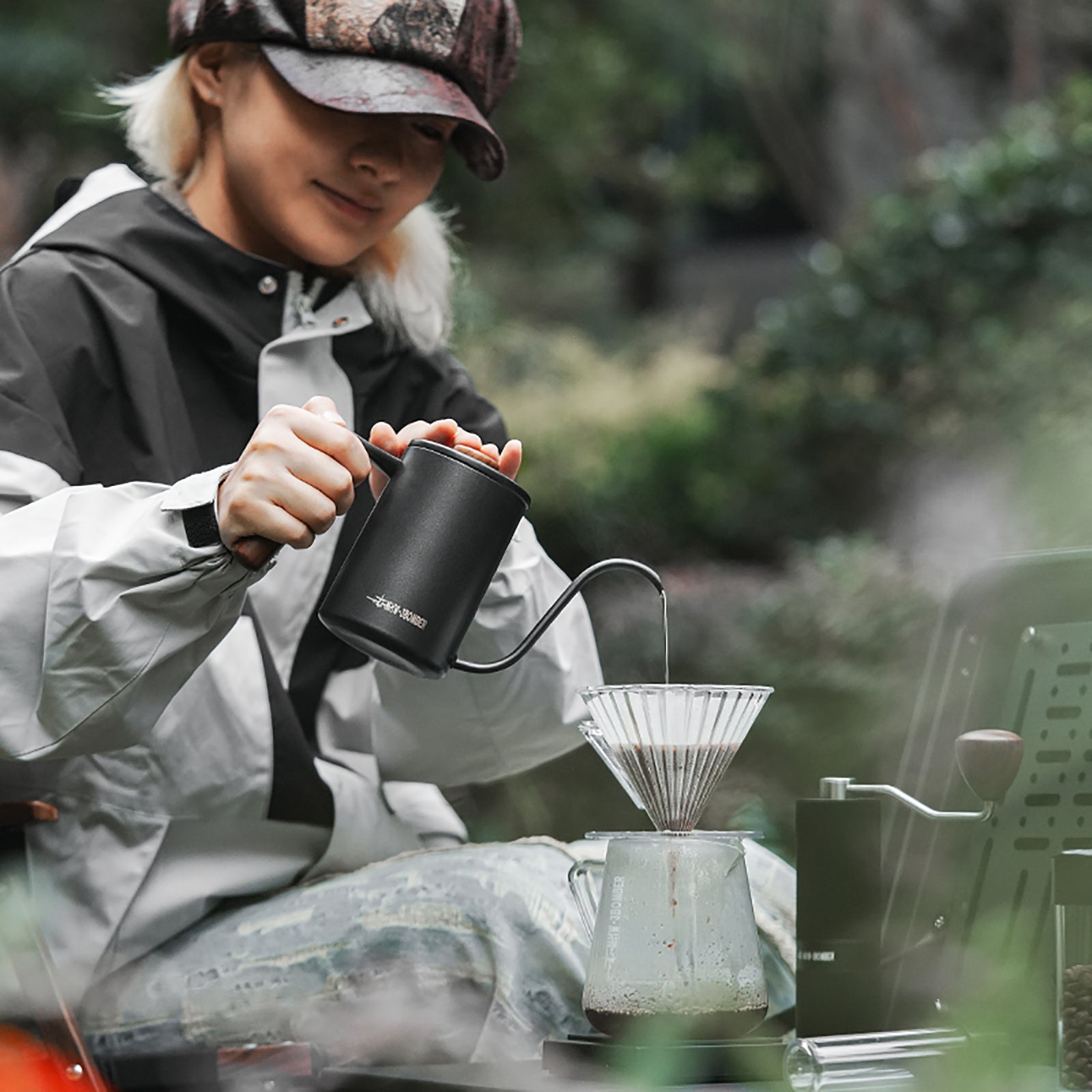 MHW-3BOMBER Portable Pour-Over Set - DZ8002