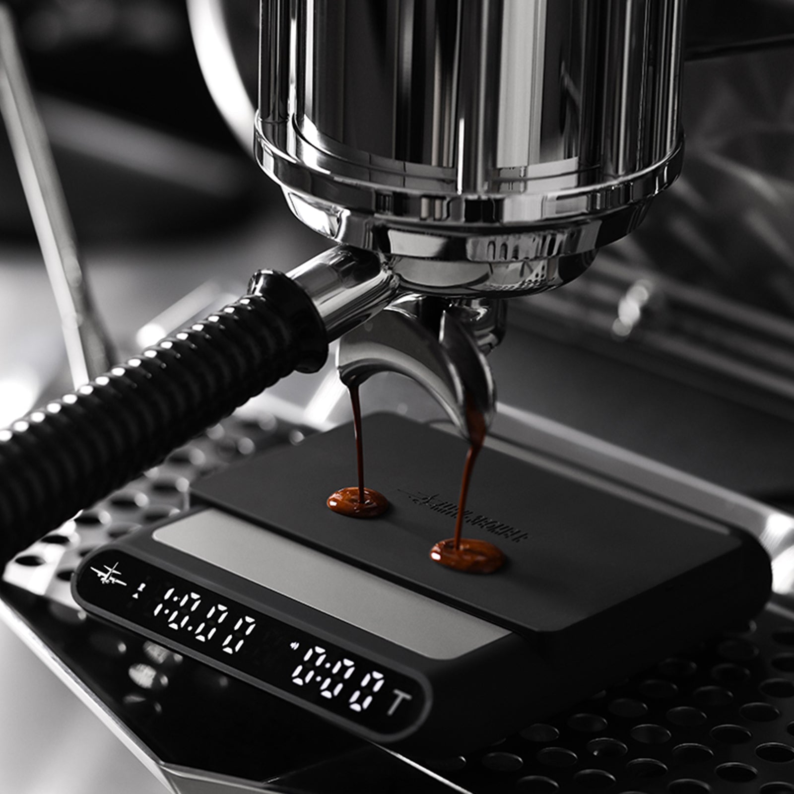 MHW Formula Smart Coffee Scale - Black