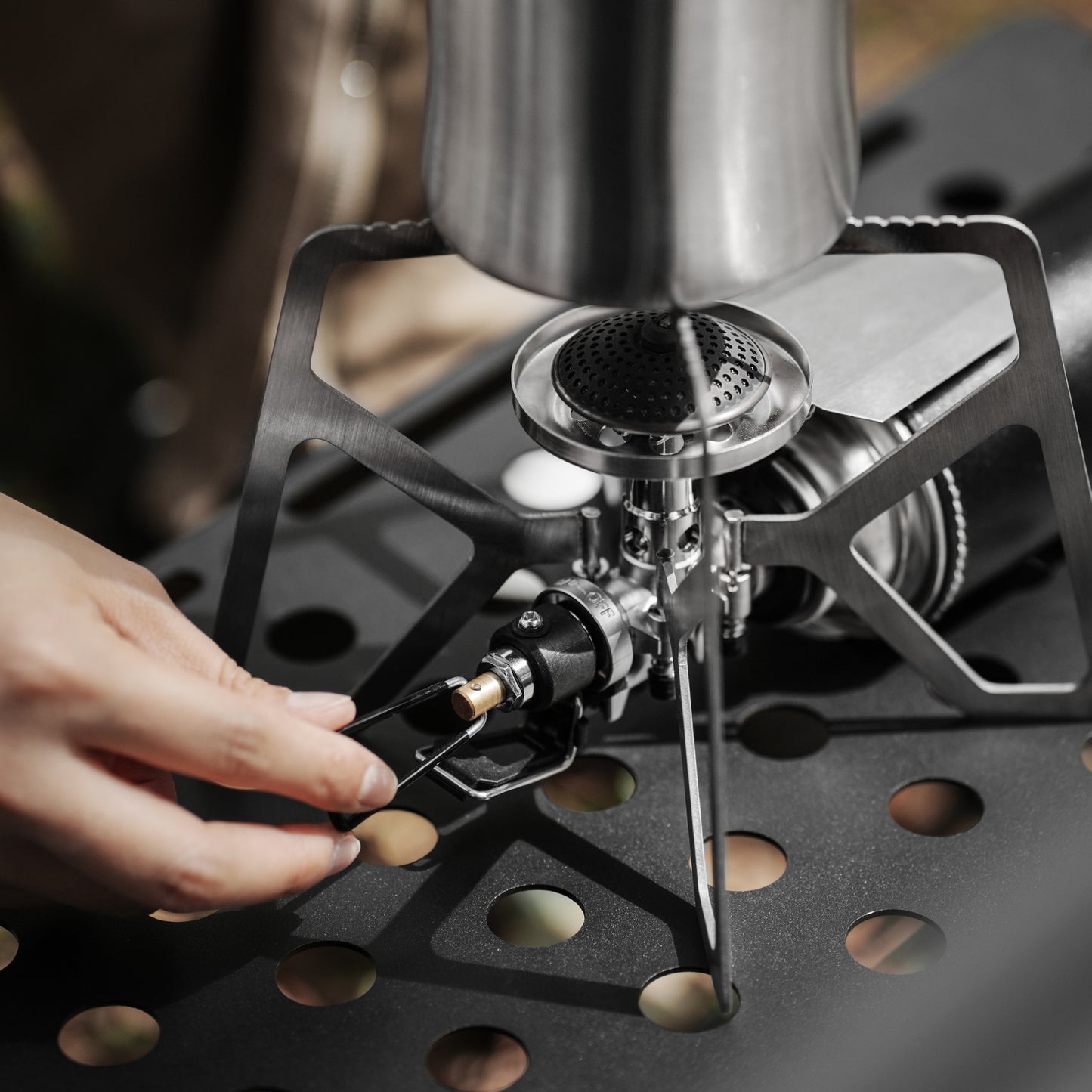 MHW-3BOMBER MET Outdoor Cassette Stove