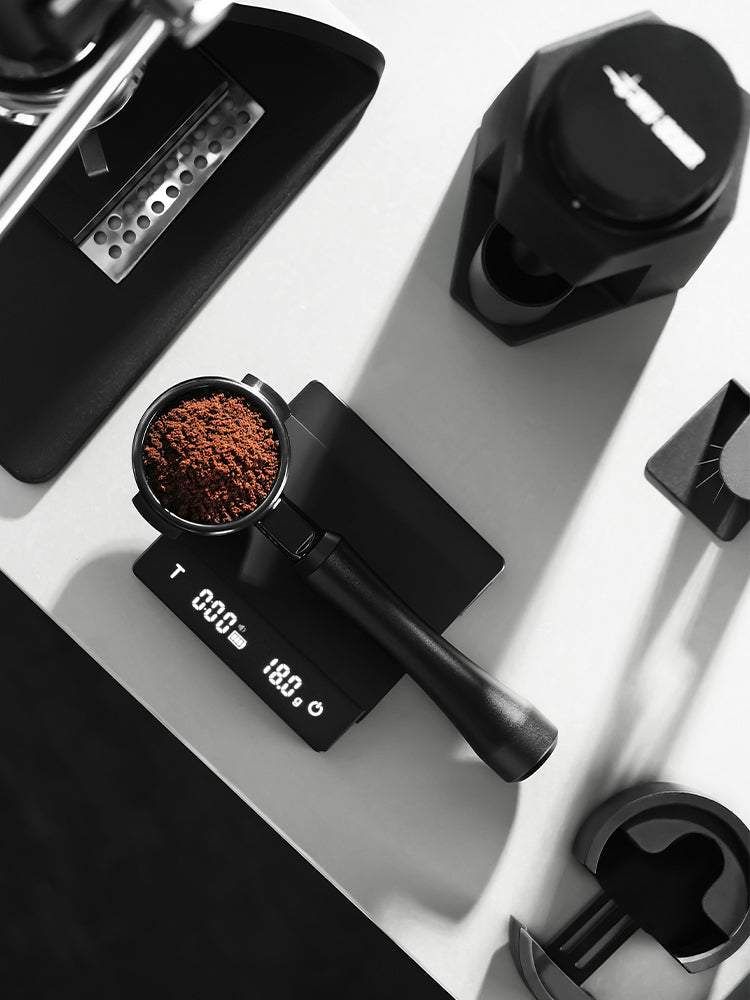 MHW Astra Series Bottomless Portafilter 58mm Black