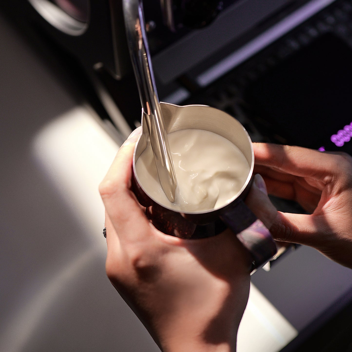 MHW-3BOMBER Latte Art Pitcher 5.0 Purple 500ml