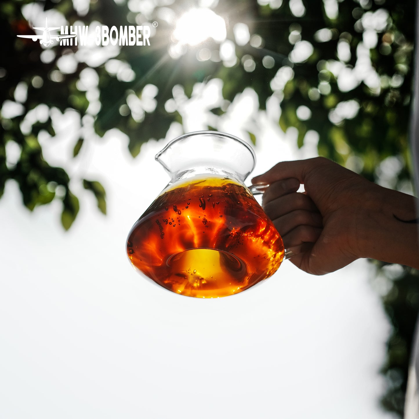 MHW-3BOMBER Hill Coffee Server