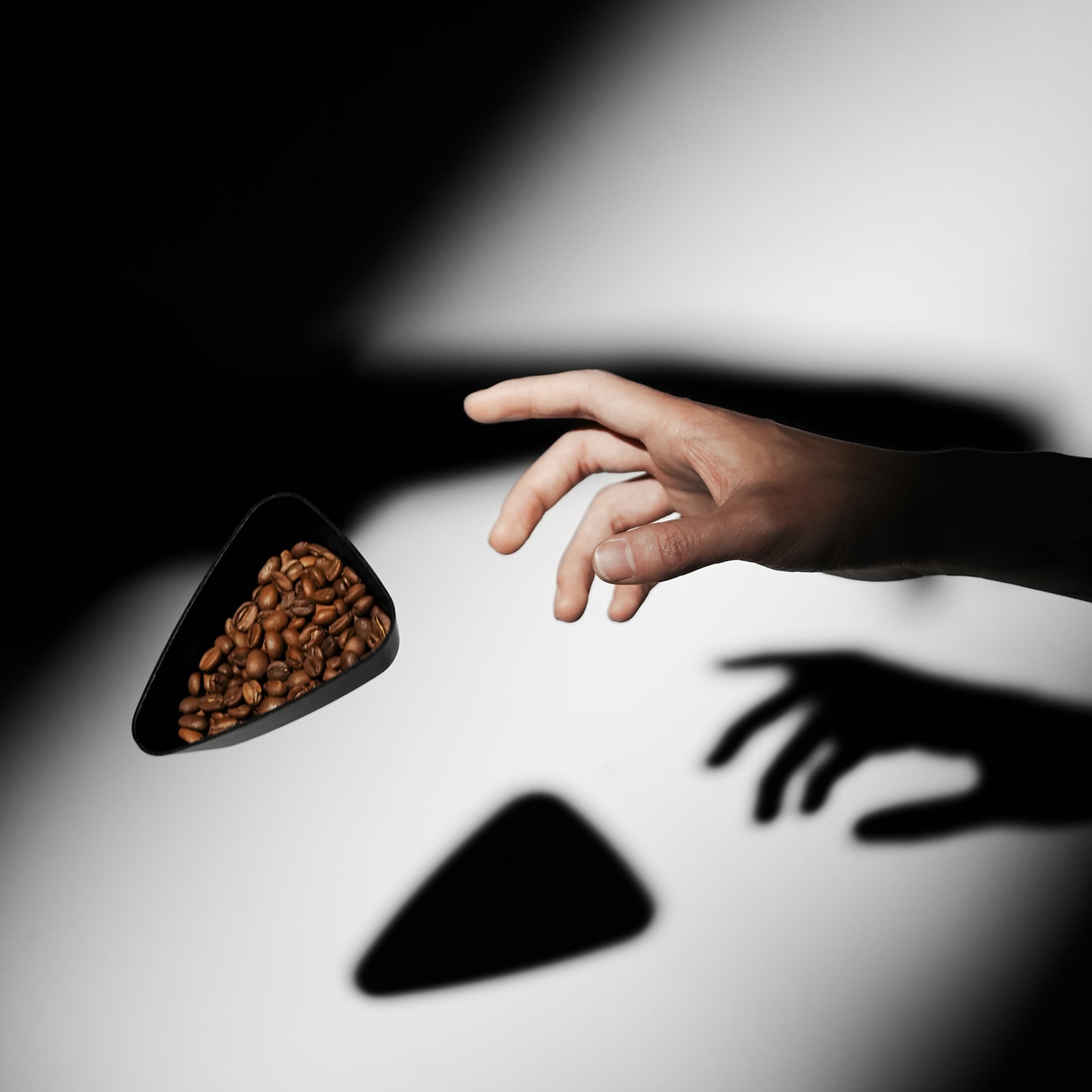 MHW-3BOMBER Coffee Bean Dosing Cup - Black