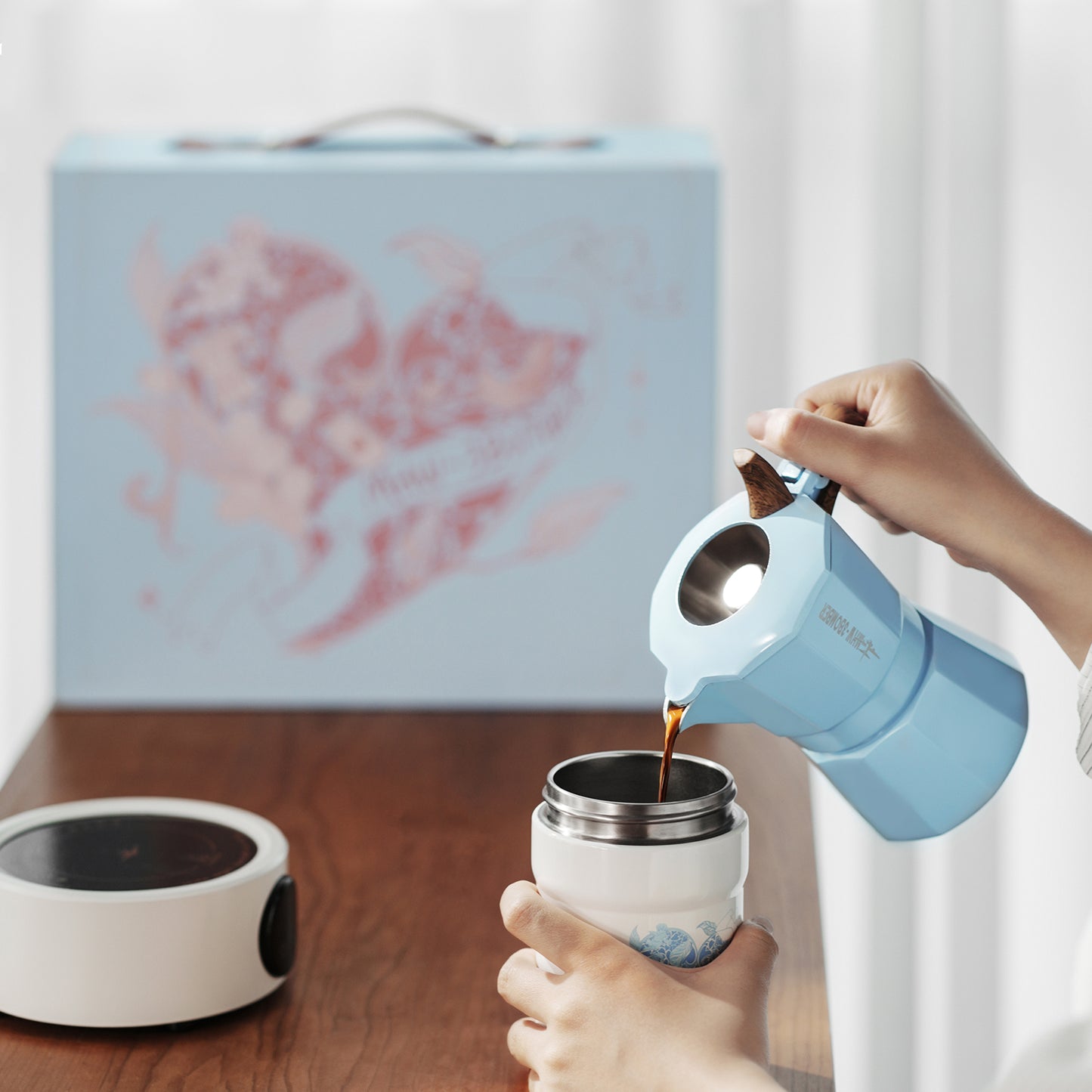 MHW-3BOMBER Flipped Moka Pot Gift Box - Pink