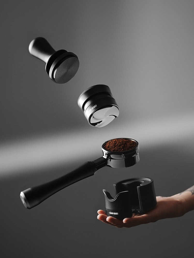 MHW Astra Series Bottomless Portafilter 58mm Black