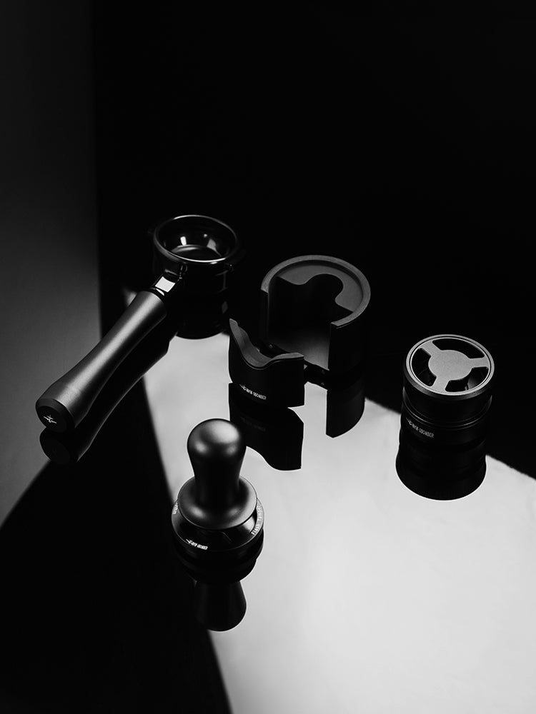 MHW Astra Series Bottomless Portafilter 58mm Black