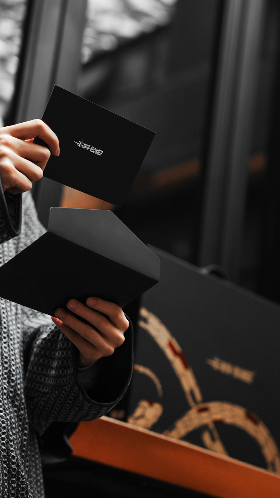 MHW-3BOMBER Serpent Collection Pour Over Coffee Gift Box