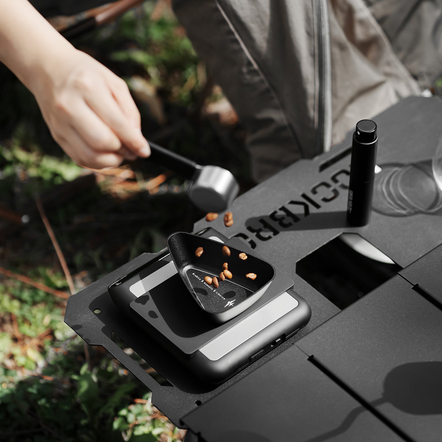 MHW-3BOMBER Coffee Bean Dosing Cup - Black