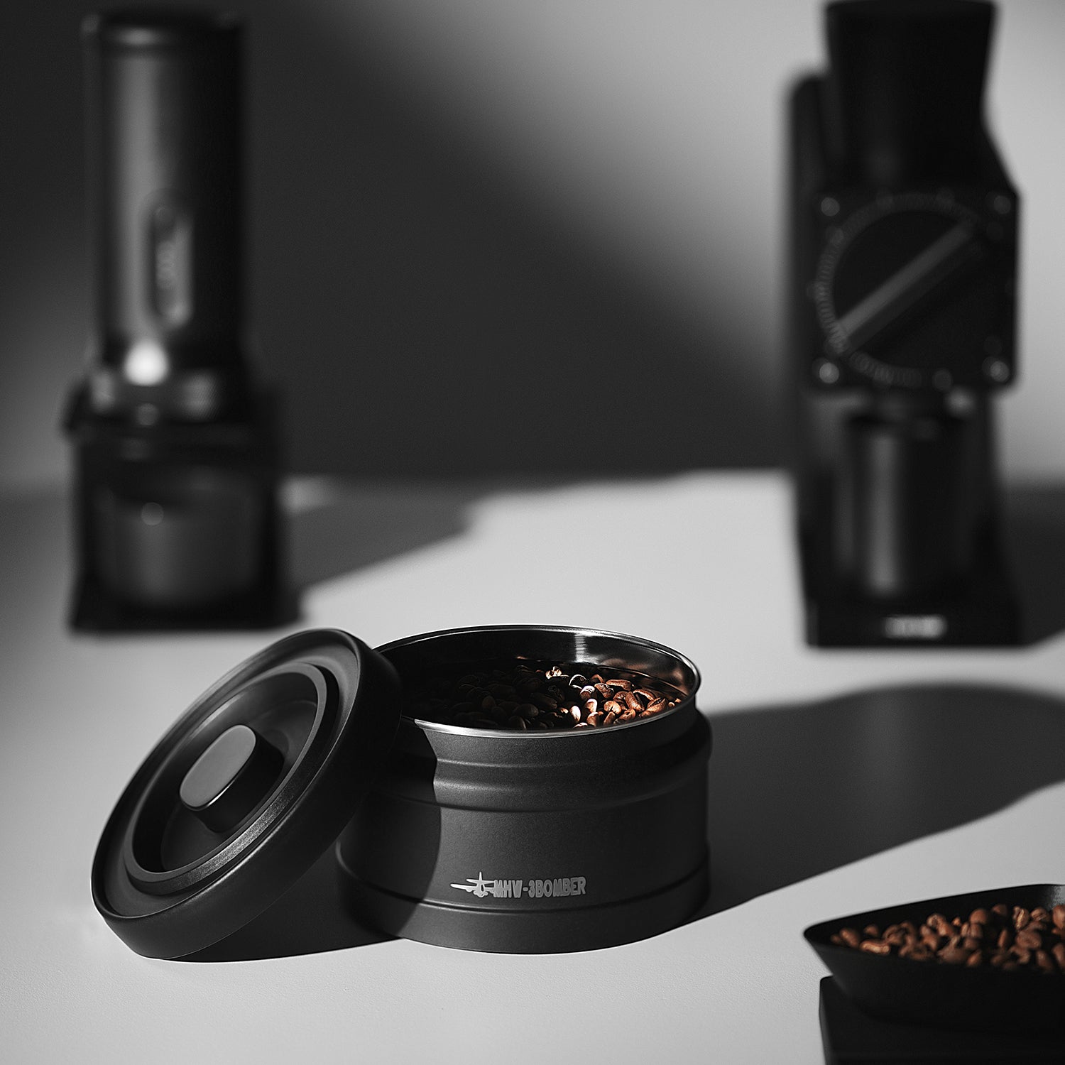 MHW Coffee Manual Vacuum Storage Canister - Black
