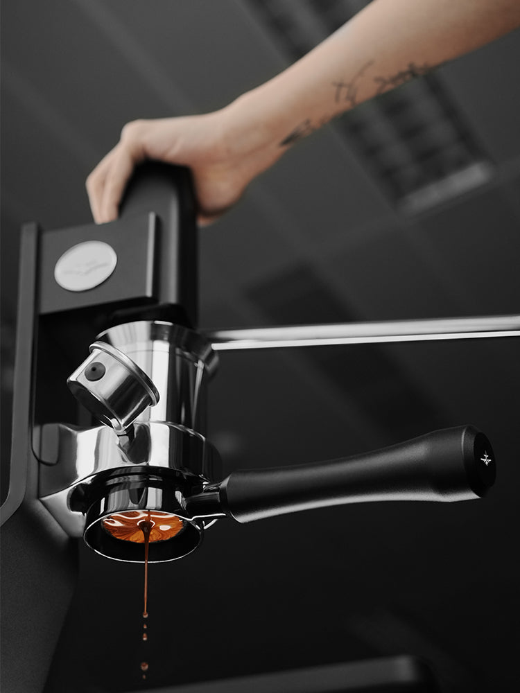 MHW Astra Series Bottomless Portafilter 58mm Black