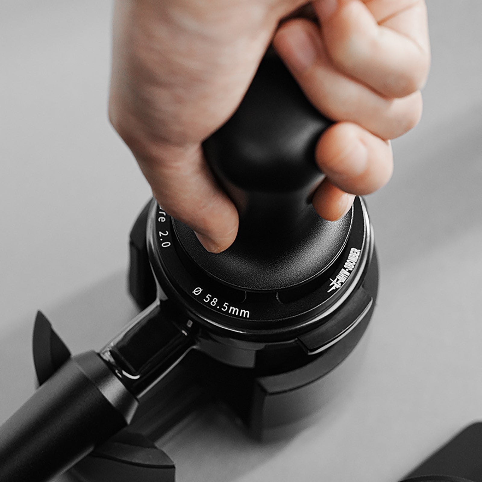 MHW-3BOMBER Astra Collection Constant Pressure Tamper 58.5 mm