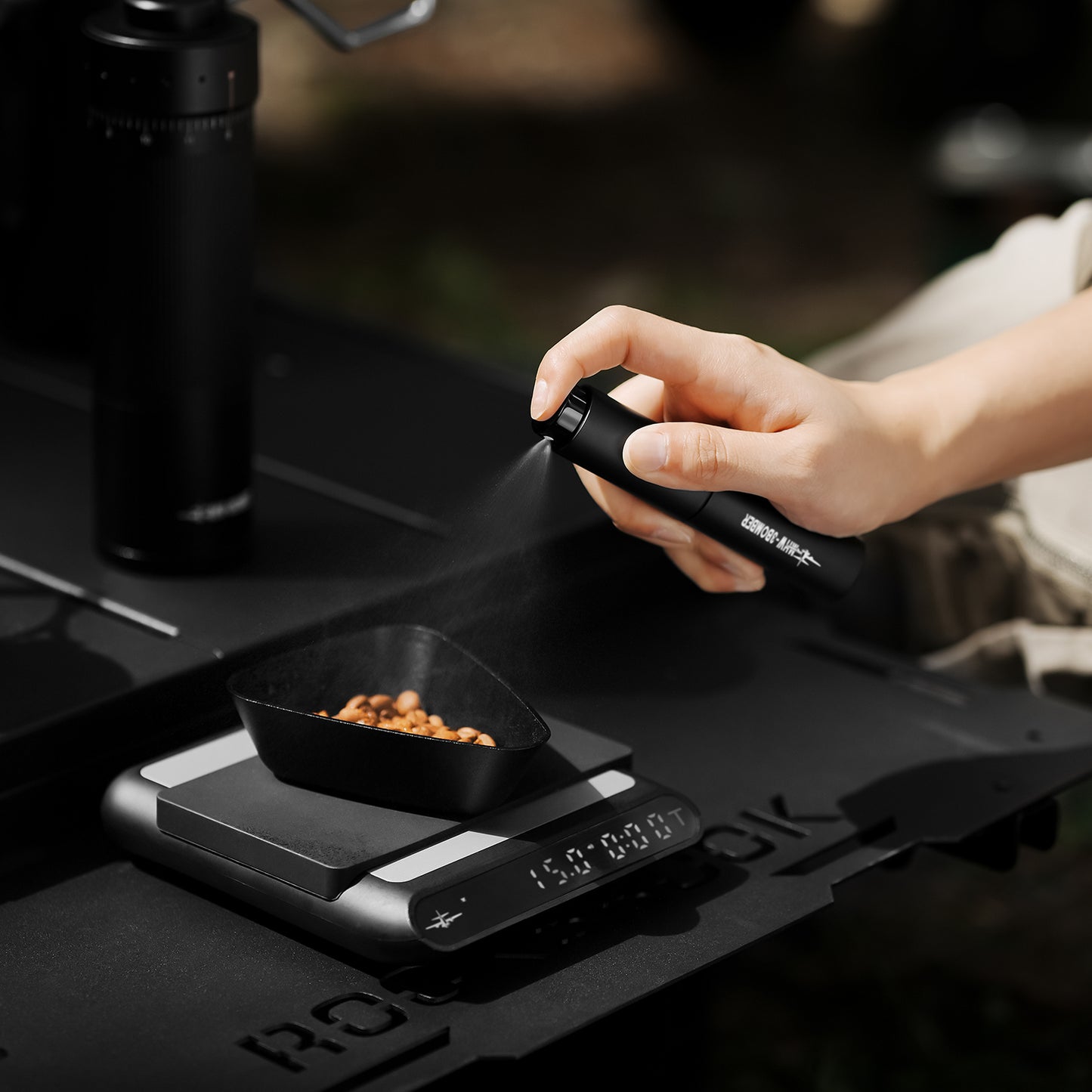 MHW-3BOMBER Coffee Bean Dosing Cup - Black