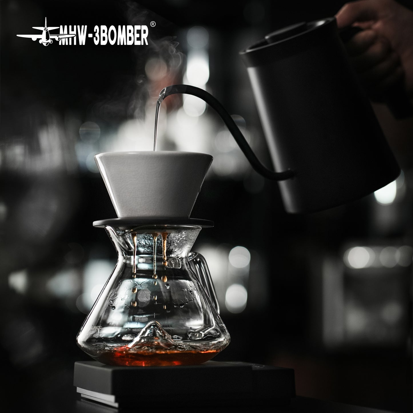 MHW-3BOMBER Hill Coffee Server