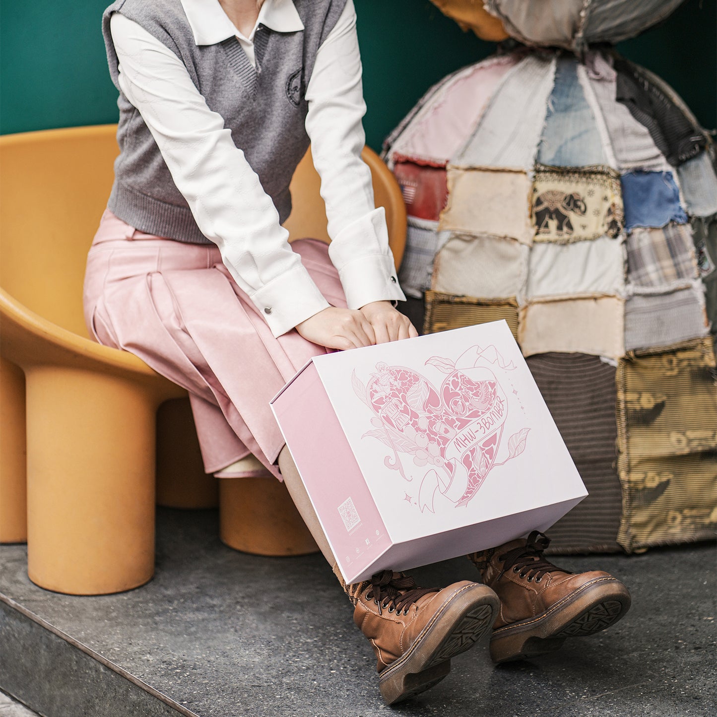 MHW-3BOMBER Flipped Moka Pot Gift Box - Pink