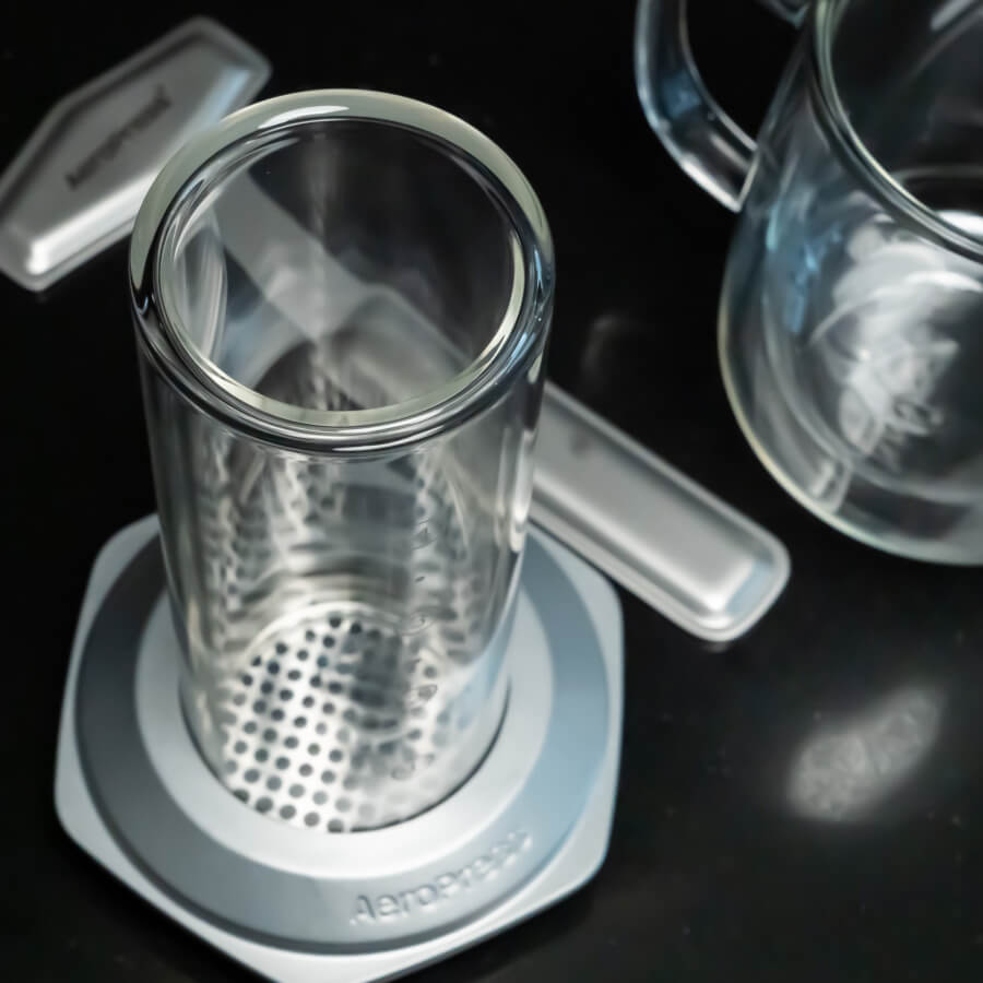 AeroPress Coffee Maker – Premium Edition