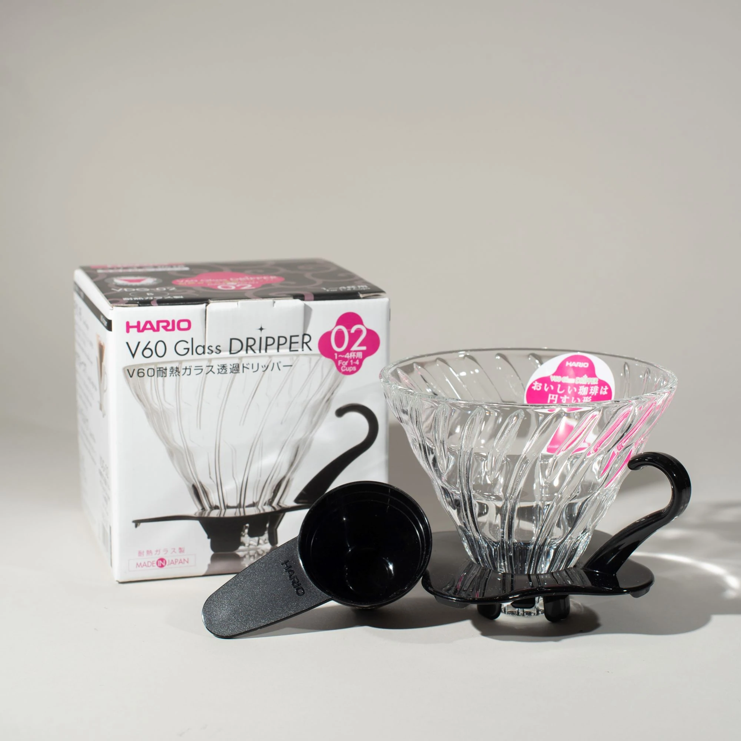 Hario V60 Glass Coffee Dripper 02